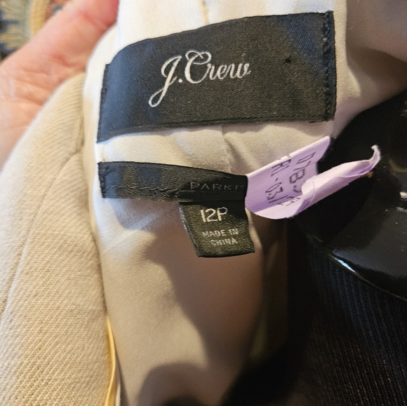 J. CREW Linen Blazer With Floral Lapel Details - Picture 5 of 12